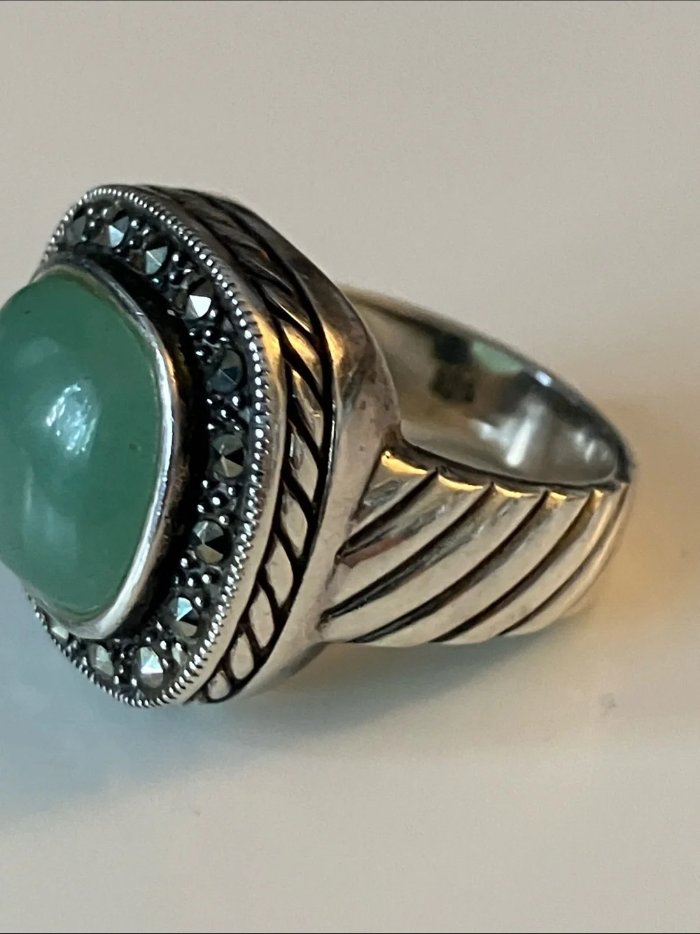 VC Sterling Silver Green Onyx Cabochon Ring with Marcasite Halo